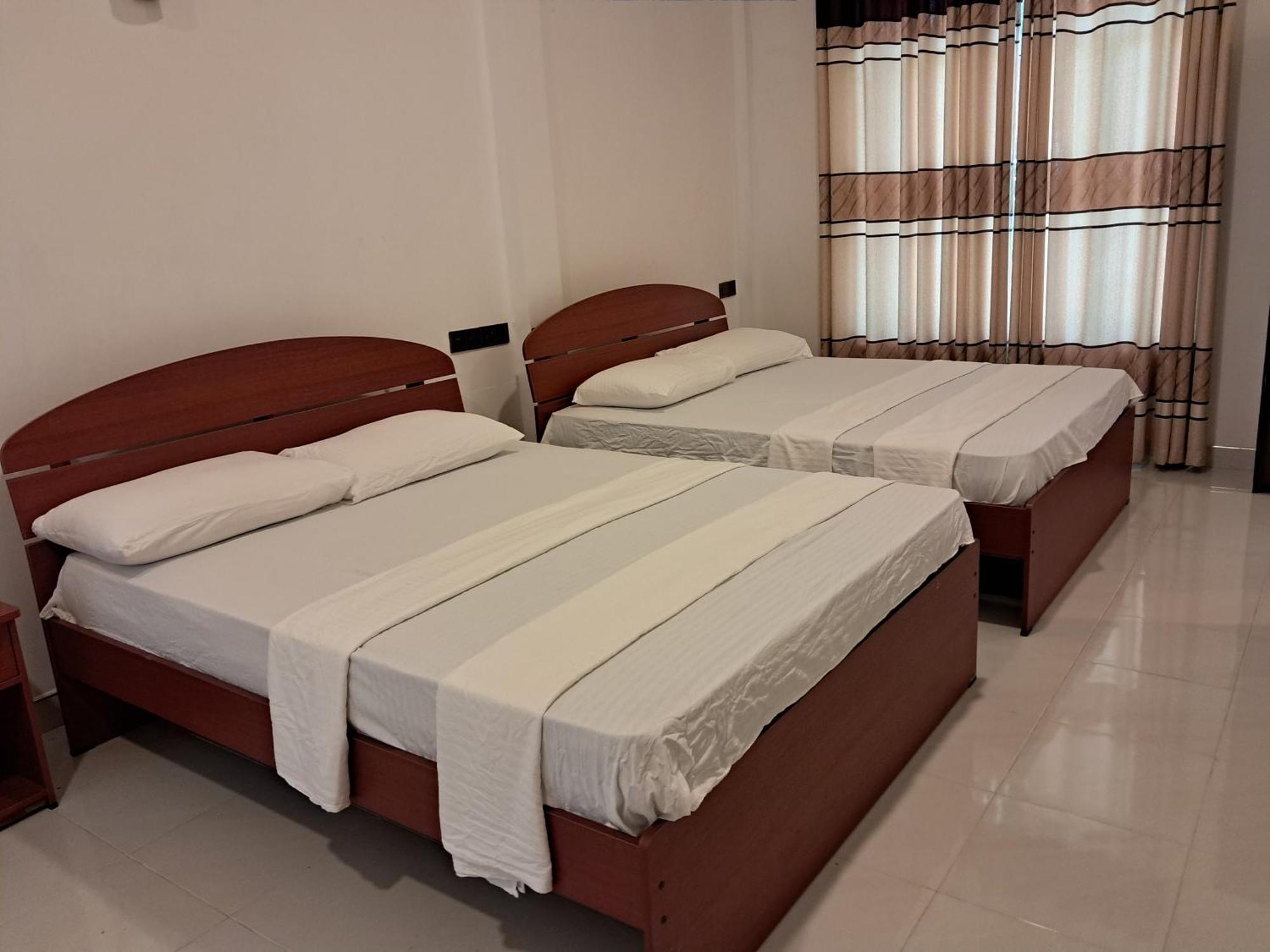 פולונרואה Risenlak Holiday Resort מראה חיצוני תמונה