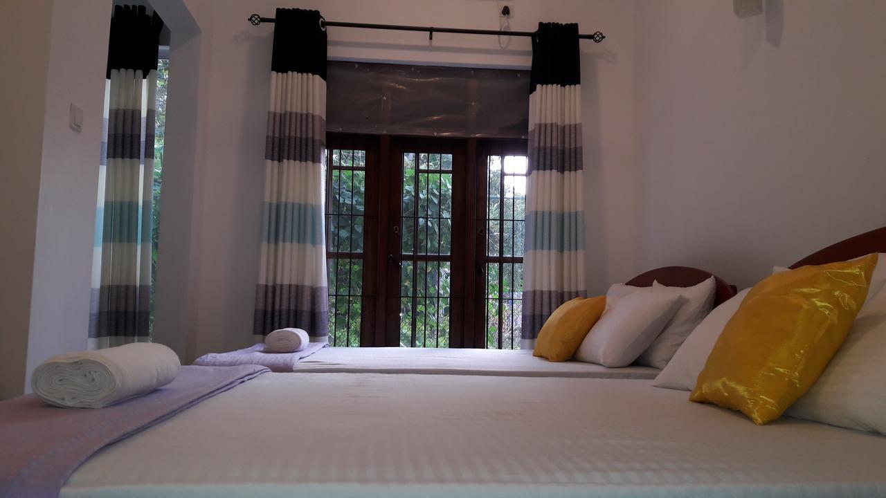 פולונרואה Risenlak Holiday Resort מראה חיצוני תמונה