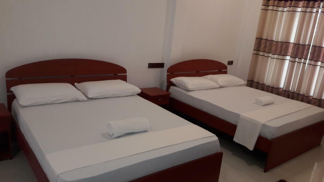 פולונרואה Risenlak Holiday Resort מראה חיצוני תמונה